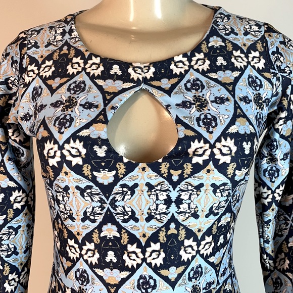 Kaeli Smith Long Sleeve Print Dress Blue XS - Picture 4 of 7